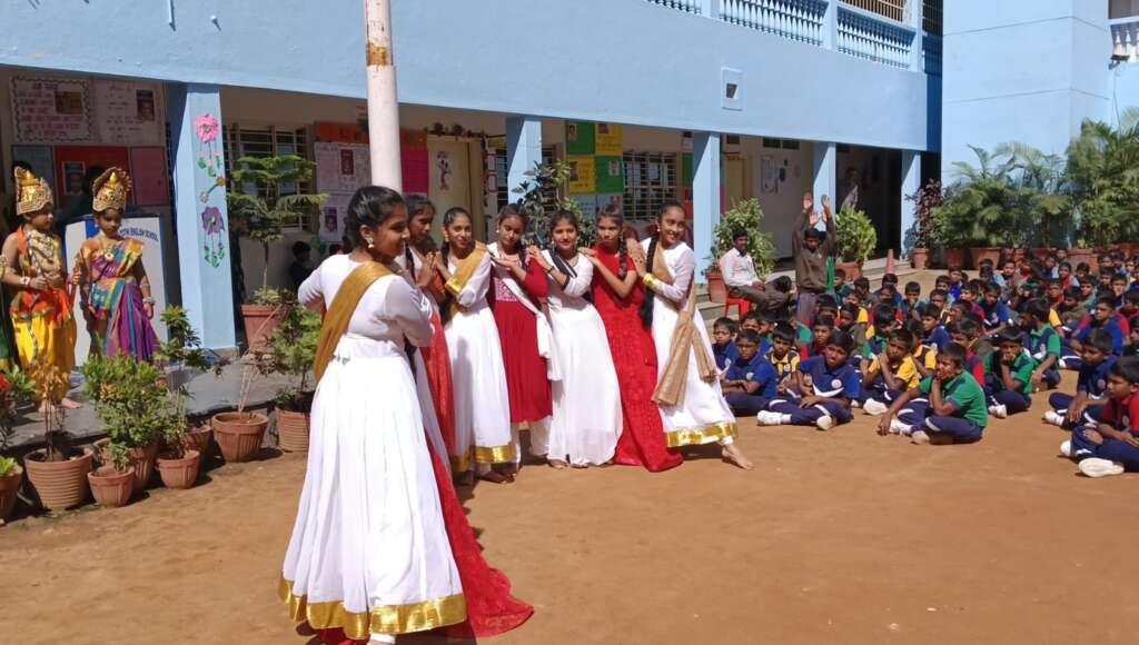 Hindi Literary Club
